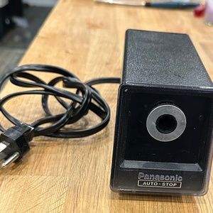 Panasonic Auto-Stop Pencil Sharpener